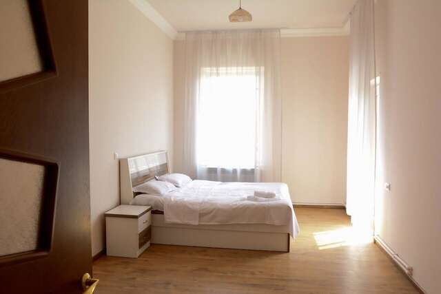 Дома для отпуска Blue House Yerevan Ереван-22