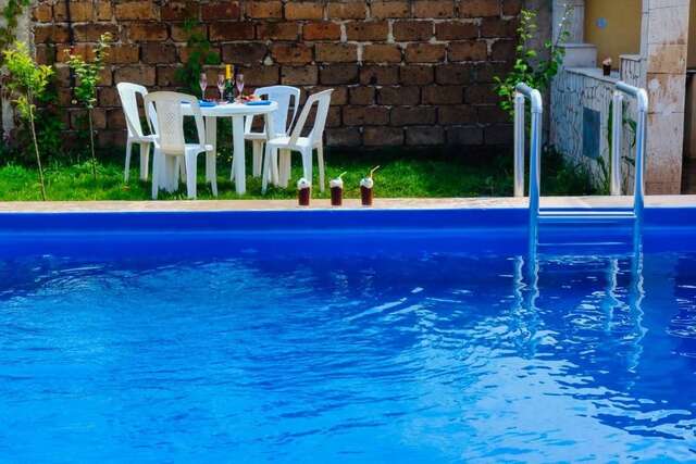 Дома для отпуска Blue House Yerevan Ереван-31